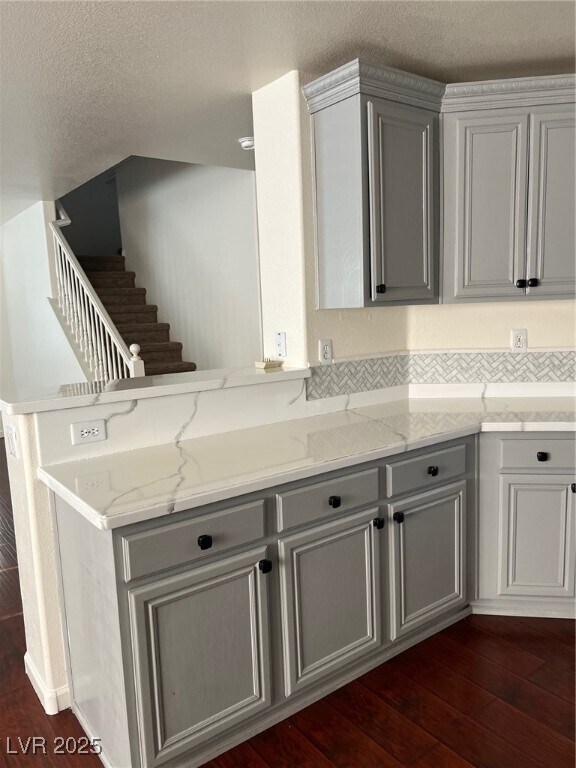 Foto del edificio - 109 Snow Dome Ave