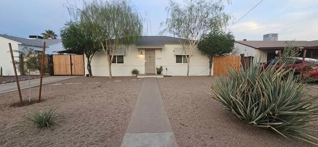 Building Photo - 4009 N 13th Ave