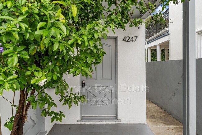 Building Photo - 4247 Laurel Canyon Blvd