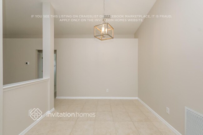 Foto del edificio - 7616 Hampshire Garden Pl