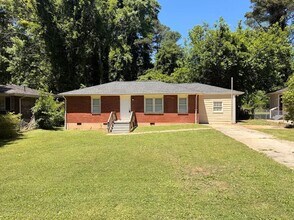 Building Photo - 2524 Habersham Dr