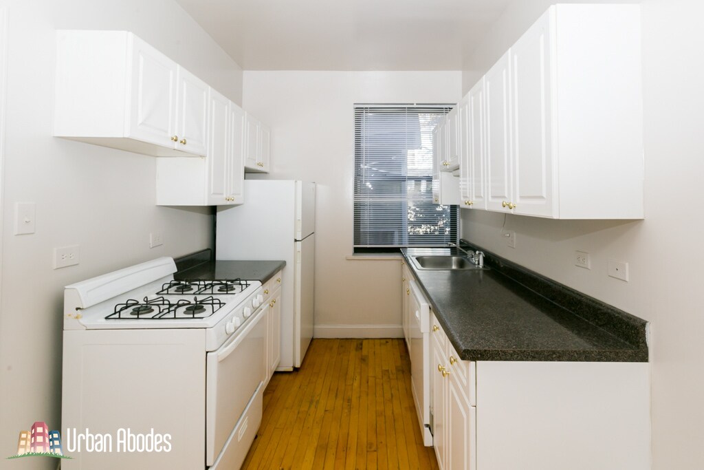 Foto principal - 1319 Oak Ave