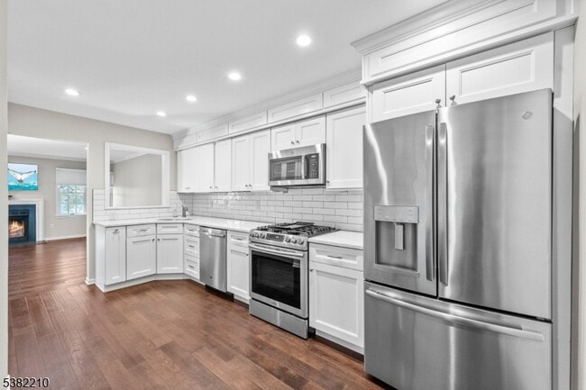 Building Photo - 7 N Stone Edge Rd