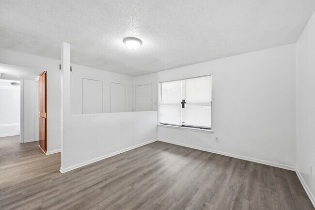 Foto del edificio - 1410 S Elizabeth Ave