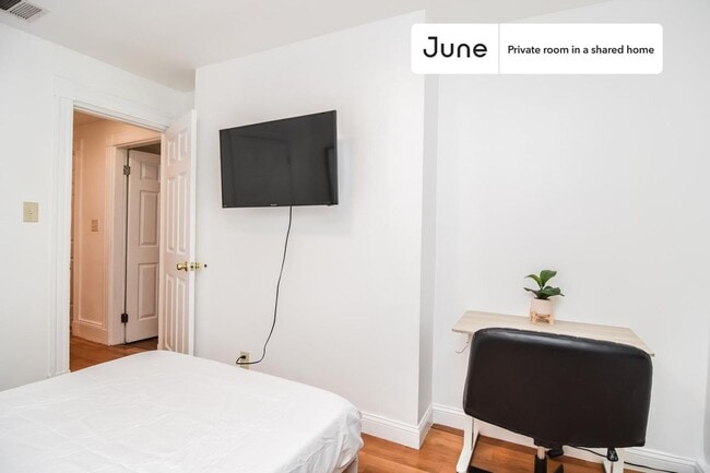 Photo - Room in Shared 7 bed/2 bath home in Allston