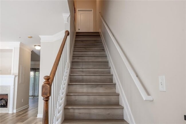 Building Photo - 1232 Harris Commons Pl