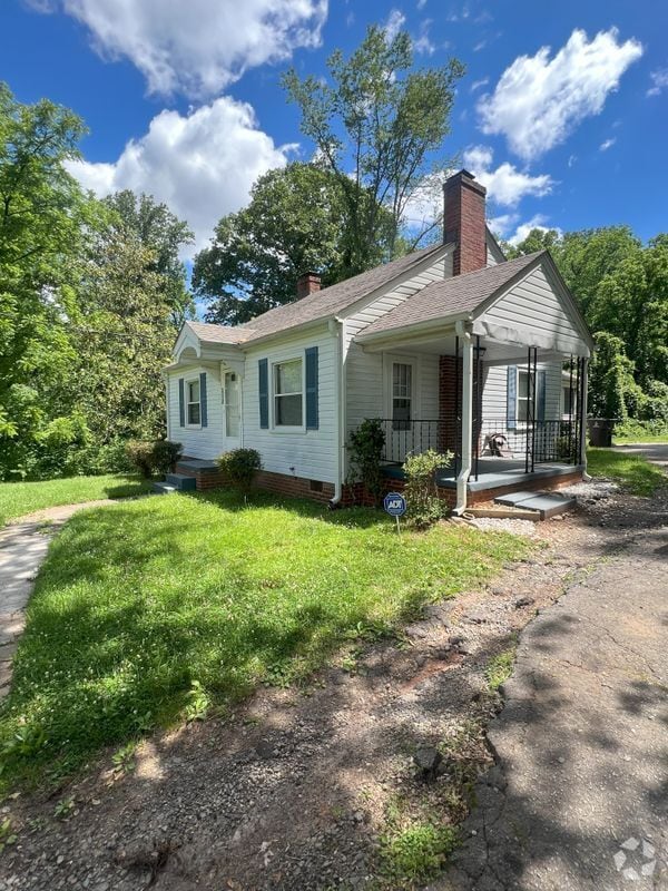 Building Photo - 4493 Ogburn Ave
