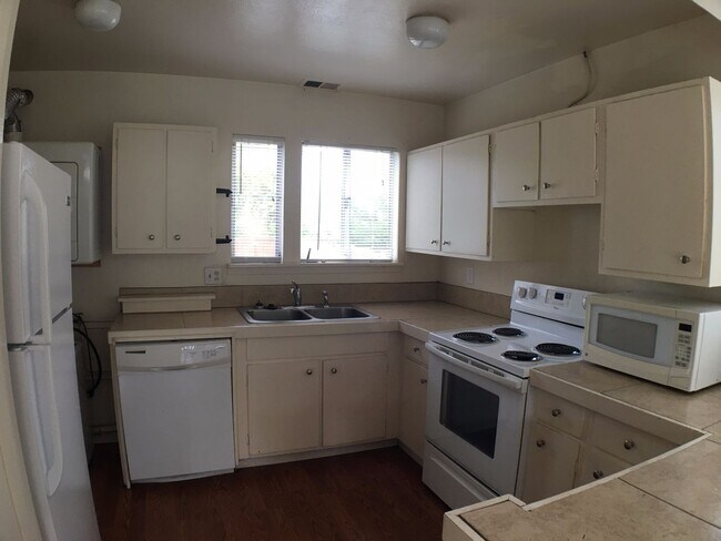 Foto del edificio - Seven Thirty, LLC (775)