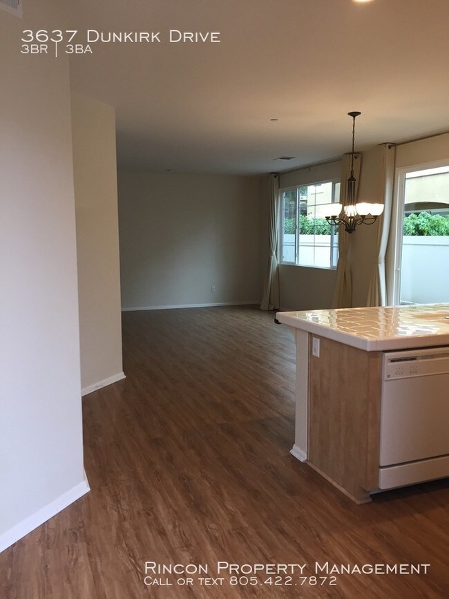 Foto del edificio - 3 Bedroom/2.5 Oxnard Townhouse in Orbela