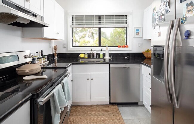 Cocina - 2807 Highland Ave