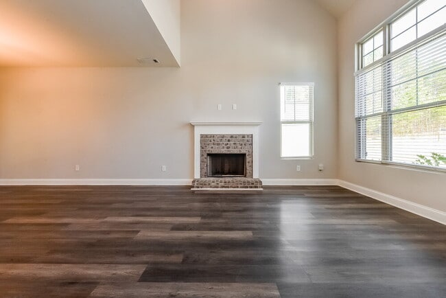 Foto del edificio - 1163 Pebble Ridge Dr