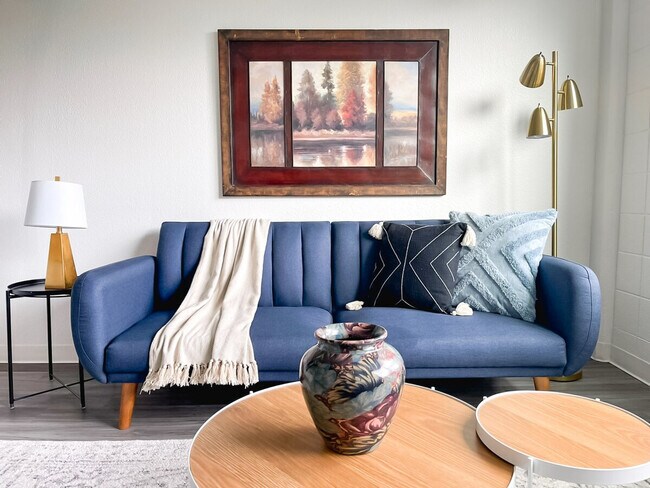 Foto del edificio - 2515 Burnet Ave