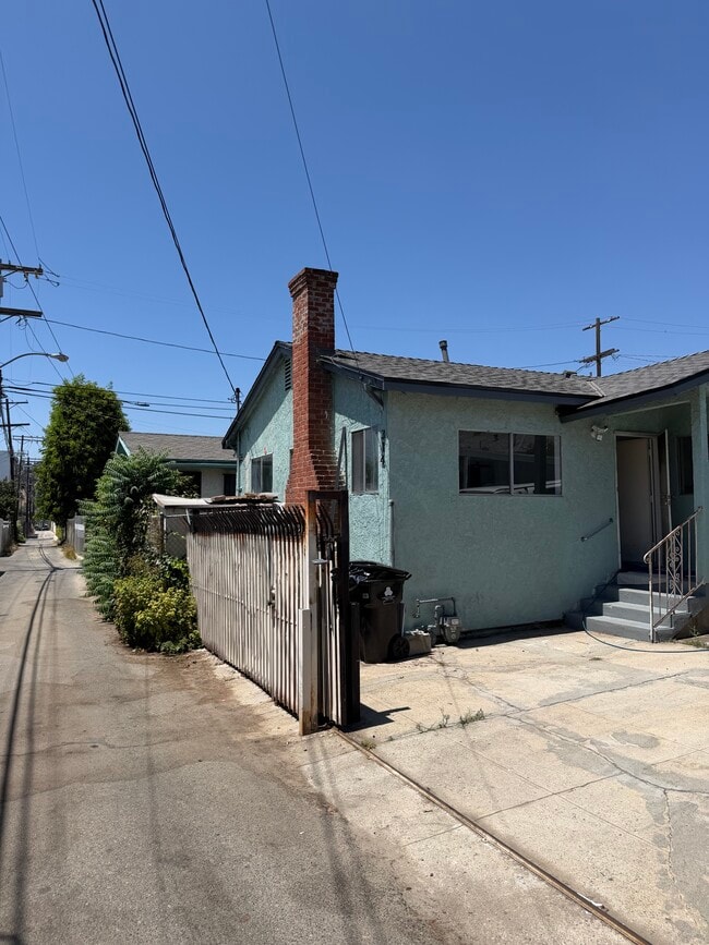 Photo - 314 N Ave 54 (Los Angeles, CA) House