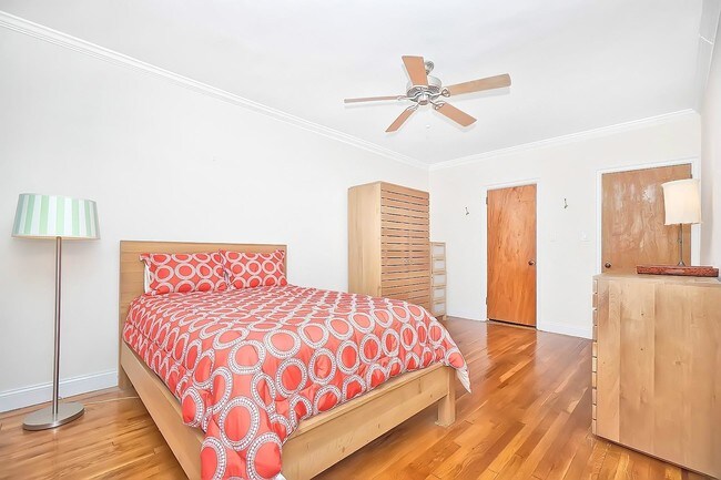 Foto del edificio - 825 W 187th St