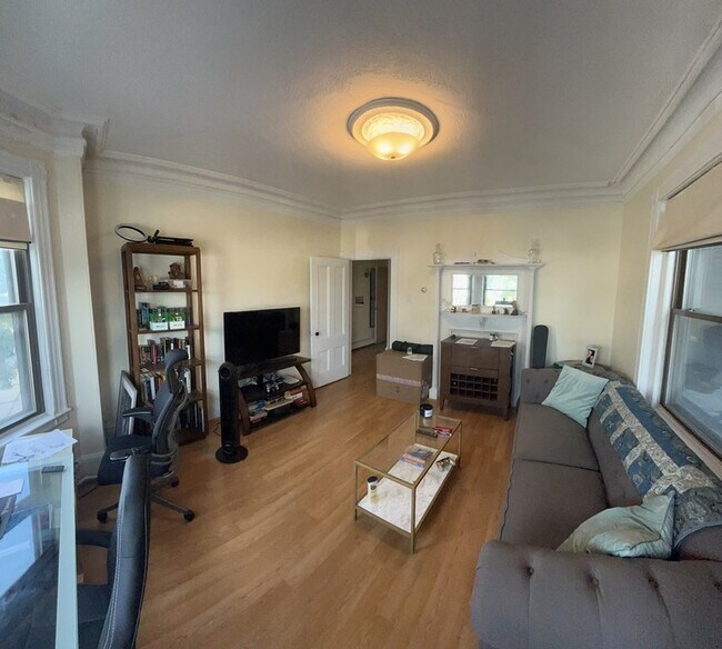 202 Norwest Dr Unit 1, Norwood, MA 02062 Apartments in Norwood, MA