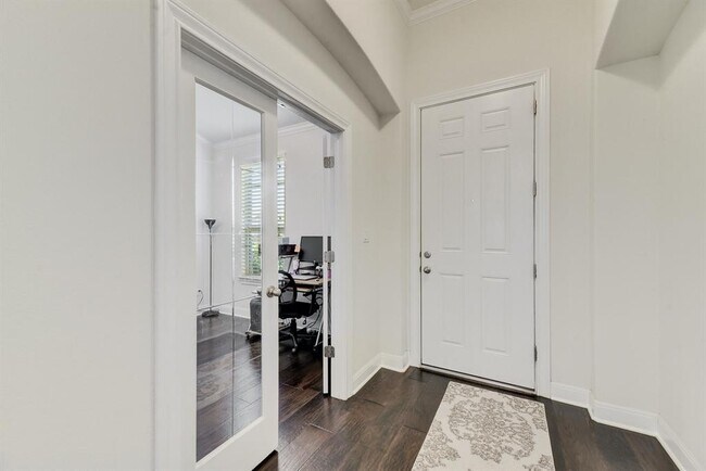 Foto del edificio - 5805 Viejo Dr