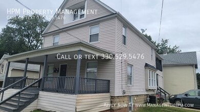 Building Photo - 551 Allyn St