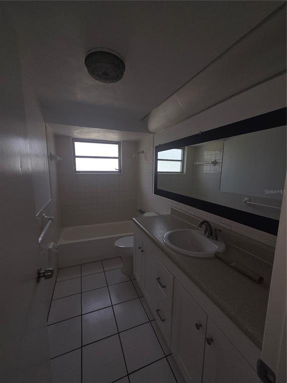 Foto del edificio - 1505 Roundtree Rd