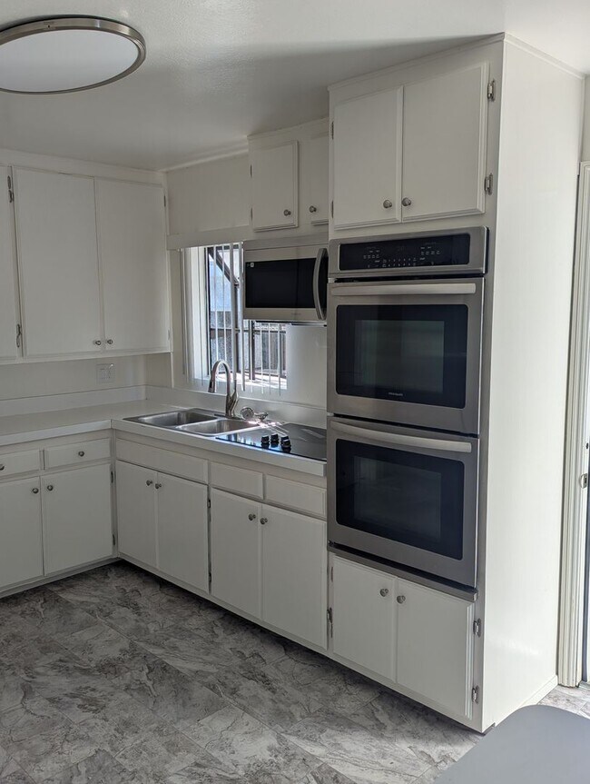 Foto del edificio - Single Level 3 Bed/2 Bath in El Cajon