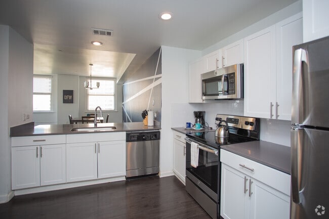 2HAB, 2BA - 1365SF - B23U - Historic Electric Building