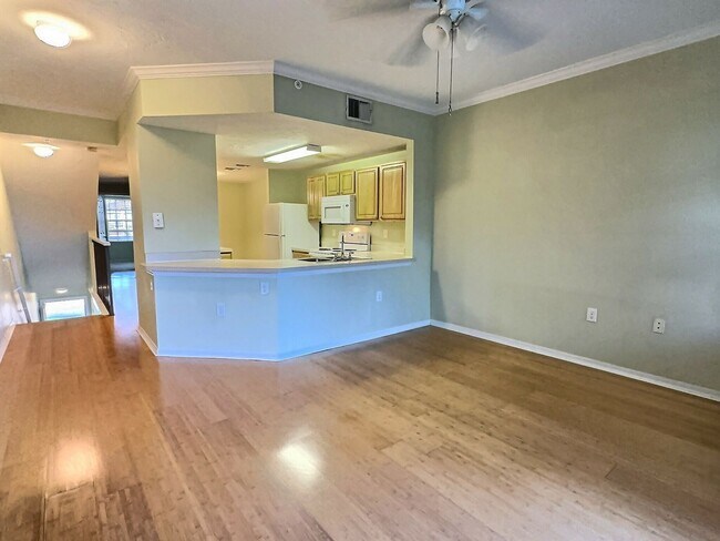 Foto del edificio - Now available!