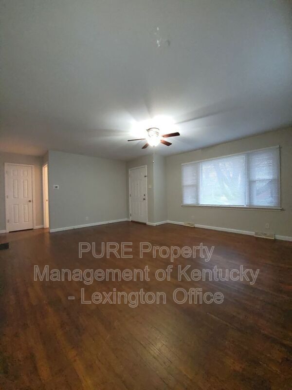 Building Photo - 418 Granard Ave