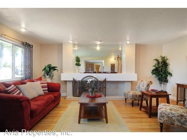 Building Photo - 3 br, 2 bath House - 1094 Noriega Ave
