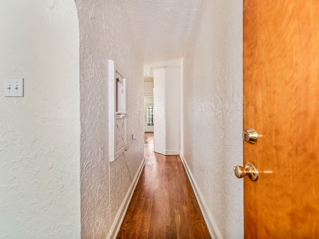 Photo - 5556 Covode St Apartment