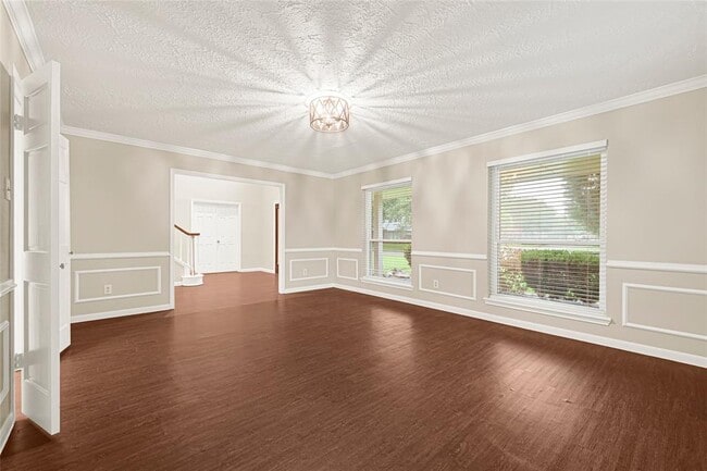 Building Photo - 1714 Quarterpath Dr