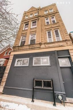 Building Photo - 2104 S Washtenaw Ave