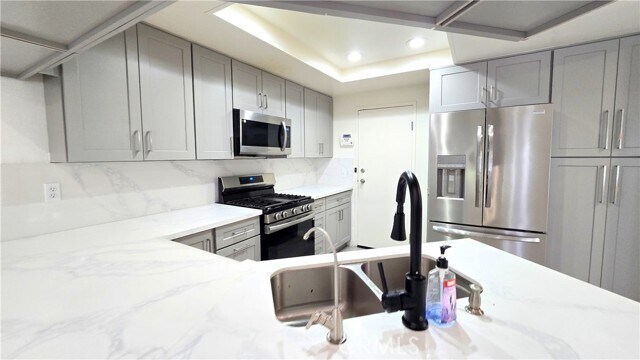 Foto del edificio - 645 Alder Ln