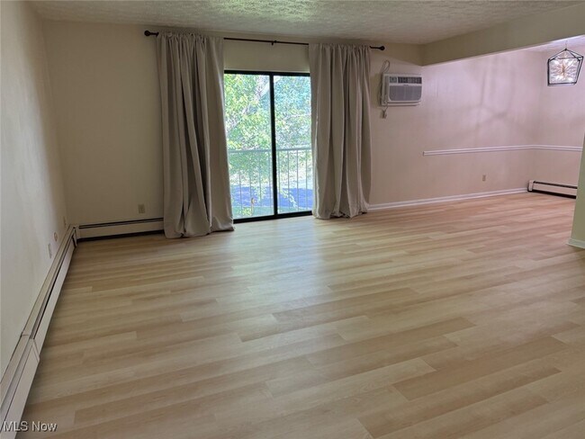 Foto del edificio - 6316 Tippecanoe Rd