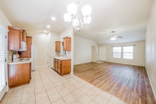 Building Photo - 4220 Prescot Dr