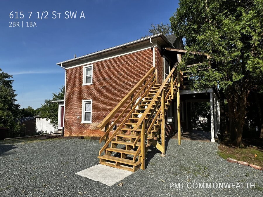 Foto principal - 615-7 1/2 7 1/2 St SW