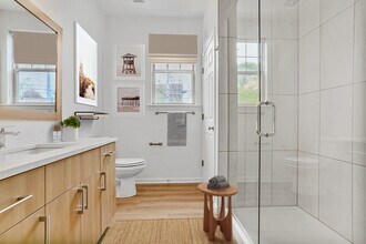 Modern Bathroom - Luxe at Union Hill