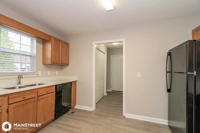 Foto del edificio - 111 Raeford Ct, Thomasville, NC 27360