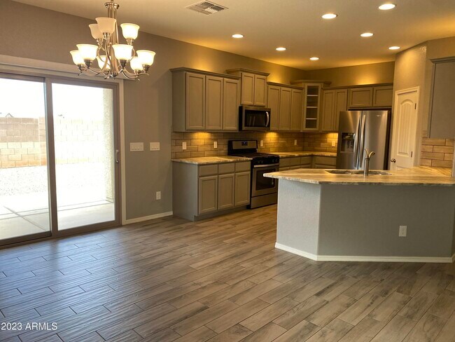 Building Photo - 4475 Tranquility St