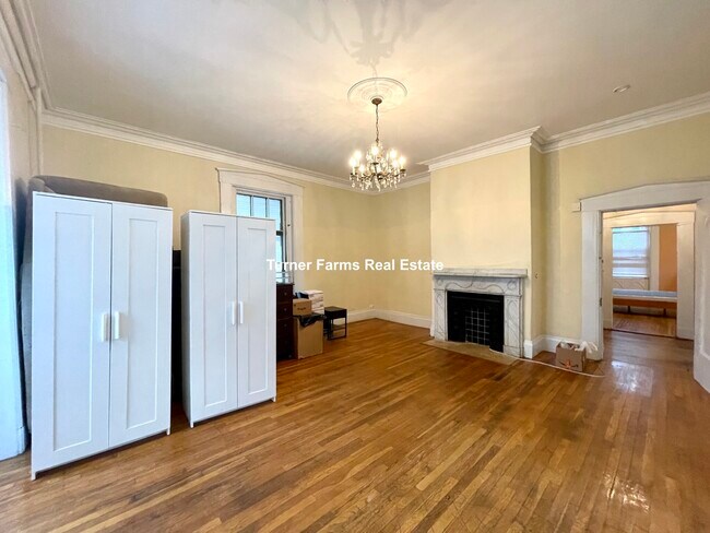 Foto del edificio - 139 Hillside St