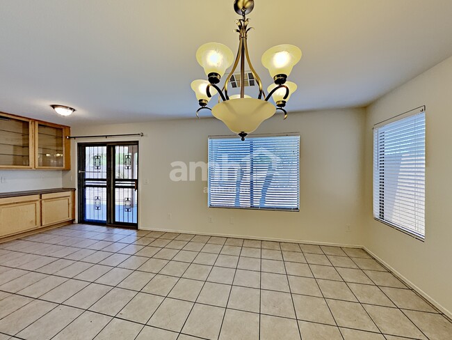 Foto del edificio - 16215 N 158th Ave