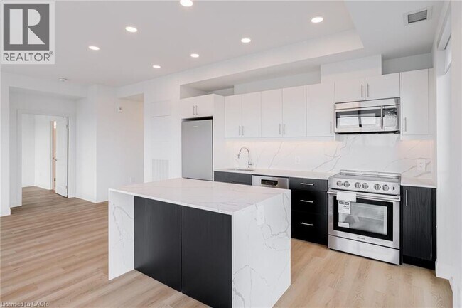 Photo du bâtiment - 1333 Weber St E