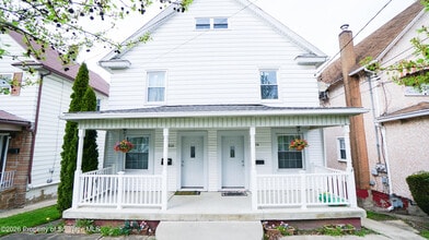 Building Photo - 1514 Farr St
