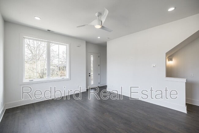 Building Photo - 2048 McKinley St