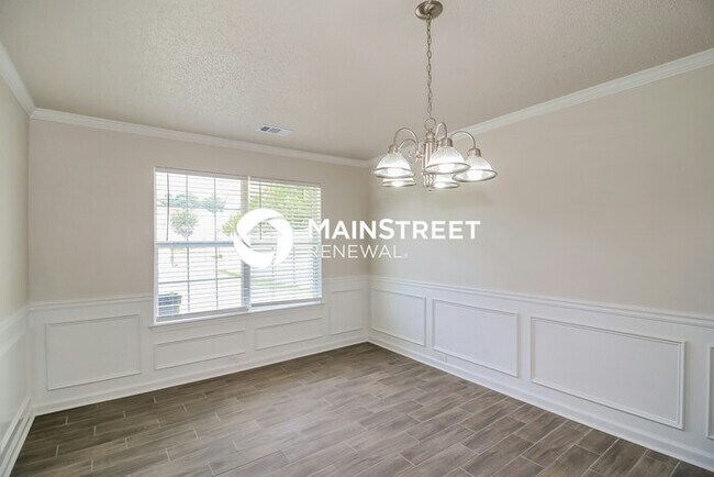 Foto del edificio - 4 Bedroom Pet-Friendly Home in Jonesboro, GA with Main Street Renewal