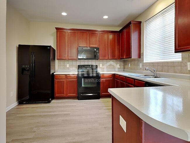 Building Photo - 189 Depot Ridge Rd