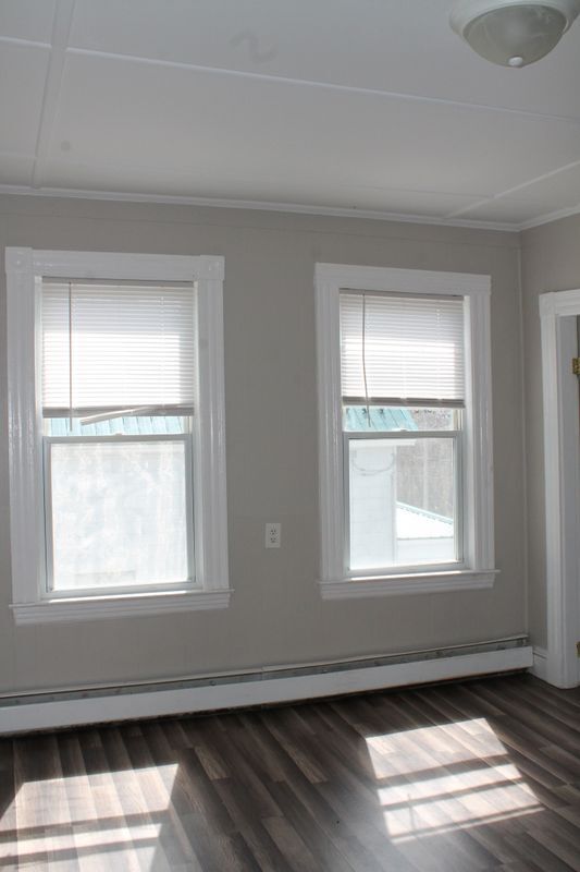 Building Photo - 20 Bellevue St