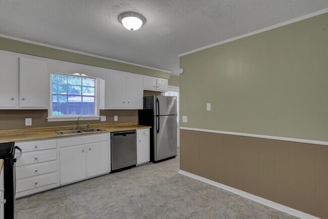 Foto del edificio - Beautiful Home for Lease!