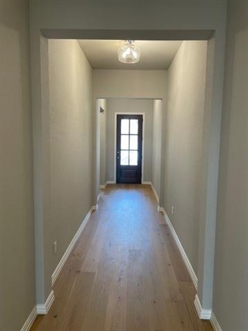 Building Photo - 2058 Cloverfern Wy
