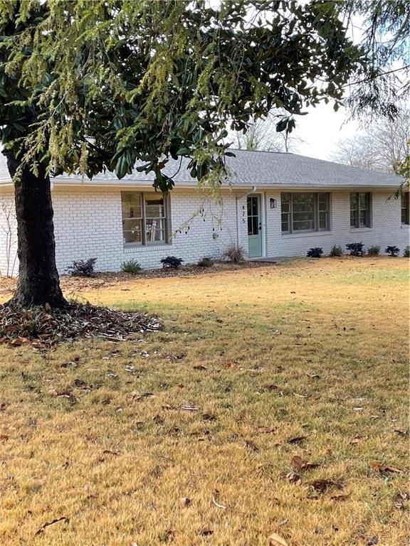 Foto del edificio - 475 Maxwell Rd