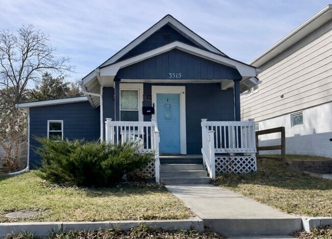 Adorable one bedroom ranch - Adorable one bedroom ranch House