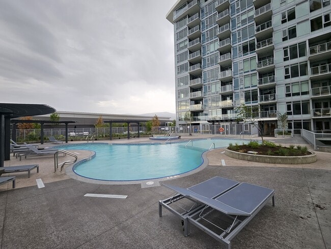 Building Photo - 3699 Capozzi Rd